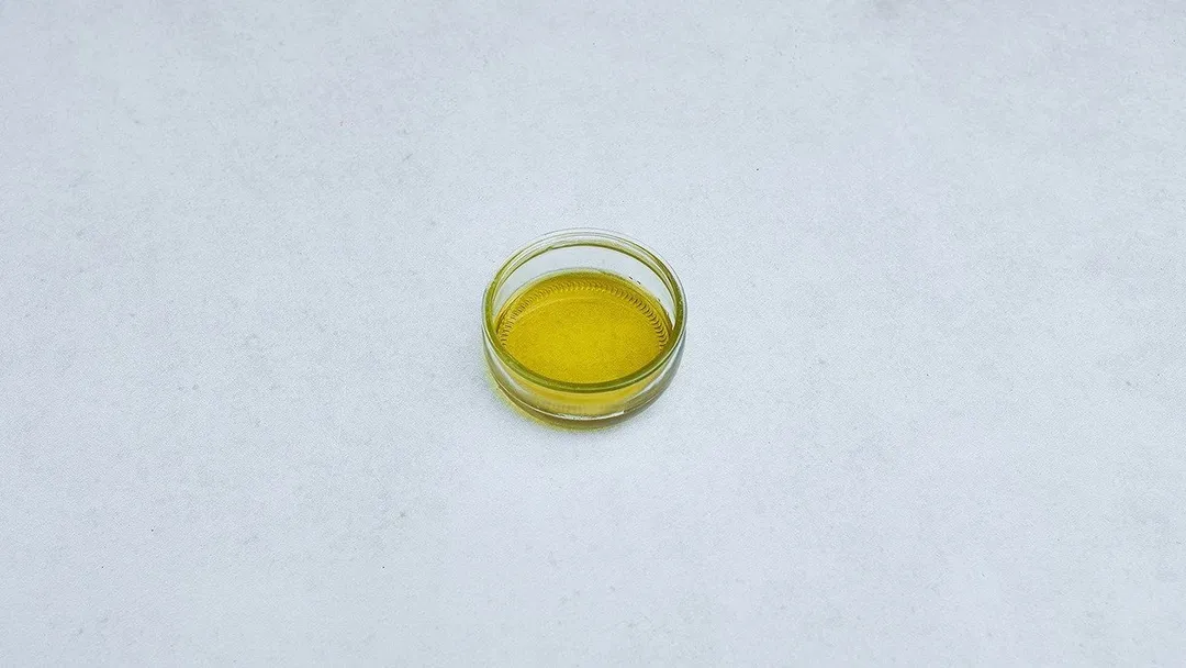 Oliwa czosnkowa