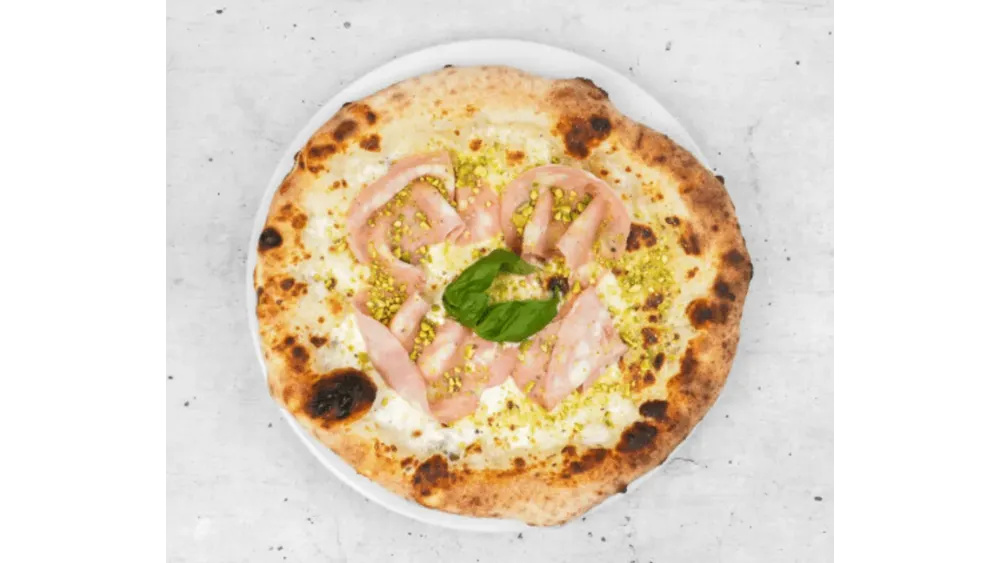 Pizza Mortadella con Pistacchi