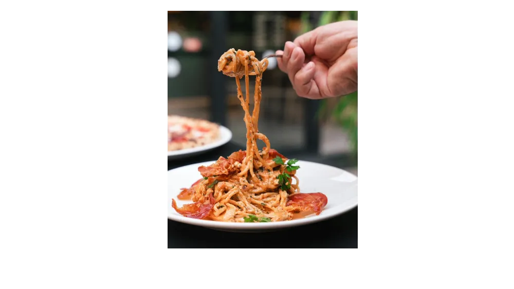 Spaghetti Kurczak z Szynką Parmeńską