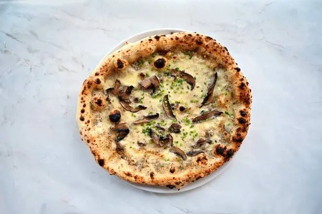 Pizza Tartufo