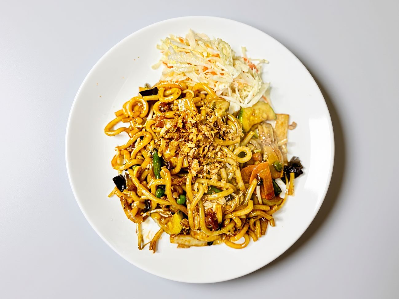 Makaron udon z warzywami