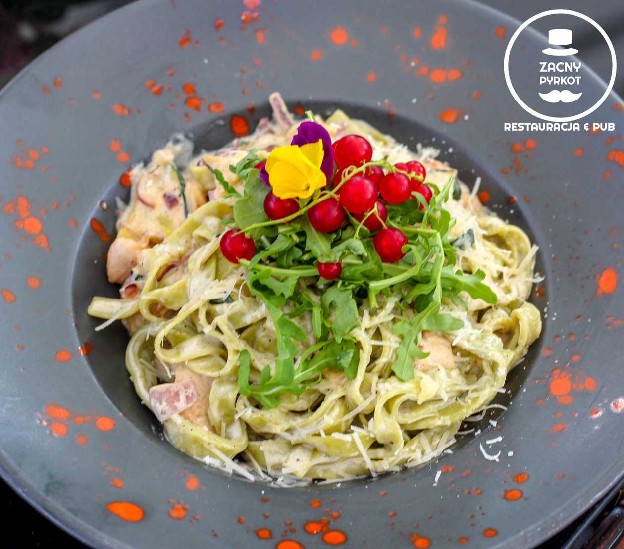 Penne with Chicken with Zucchini, Garlic in Gorgonzola Cheese Sauce