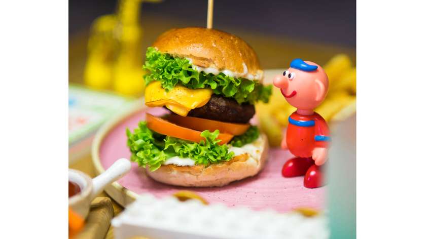 MINI BEEF BURGER