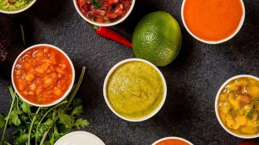 Salsa mango-chilli