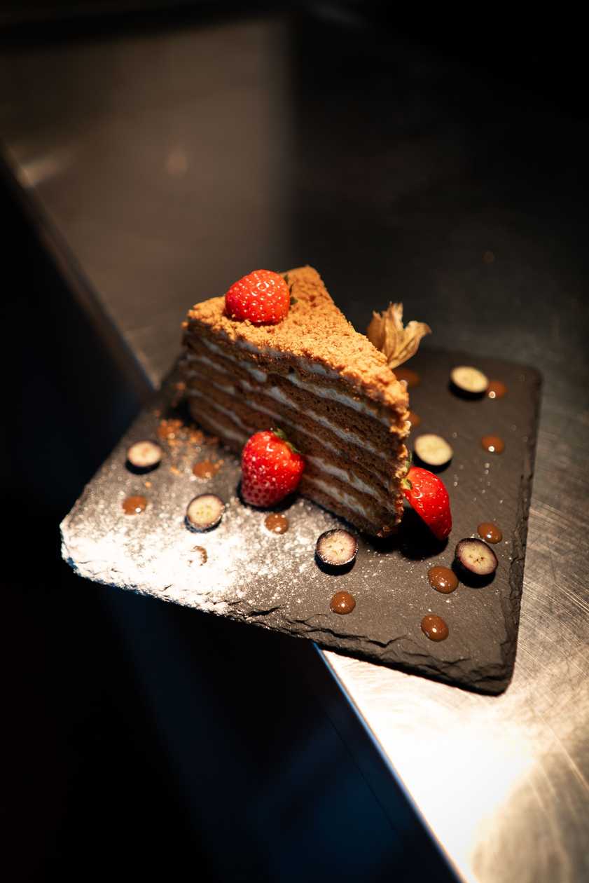 Honey cake