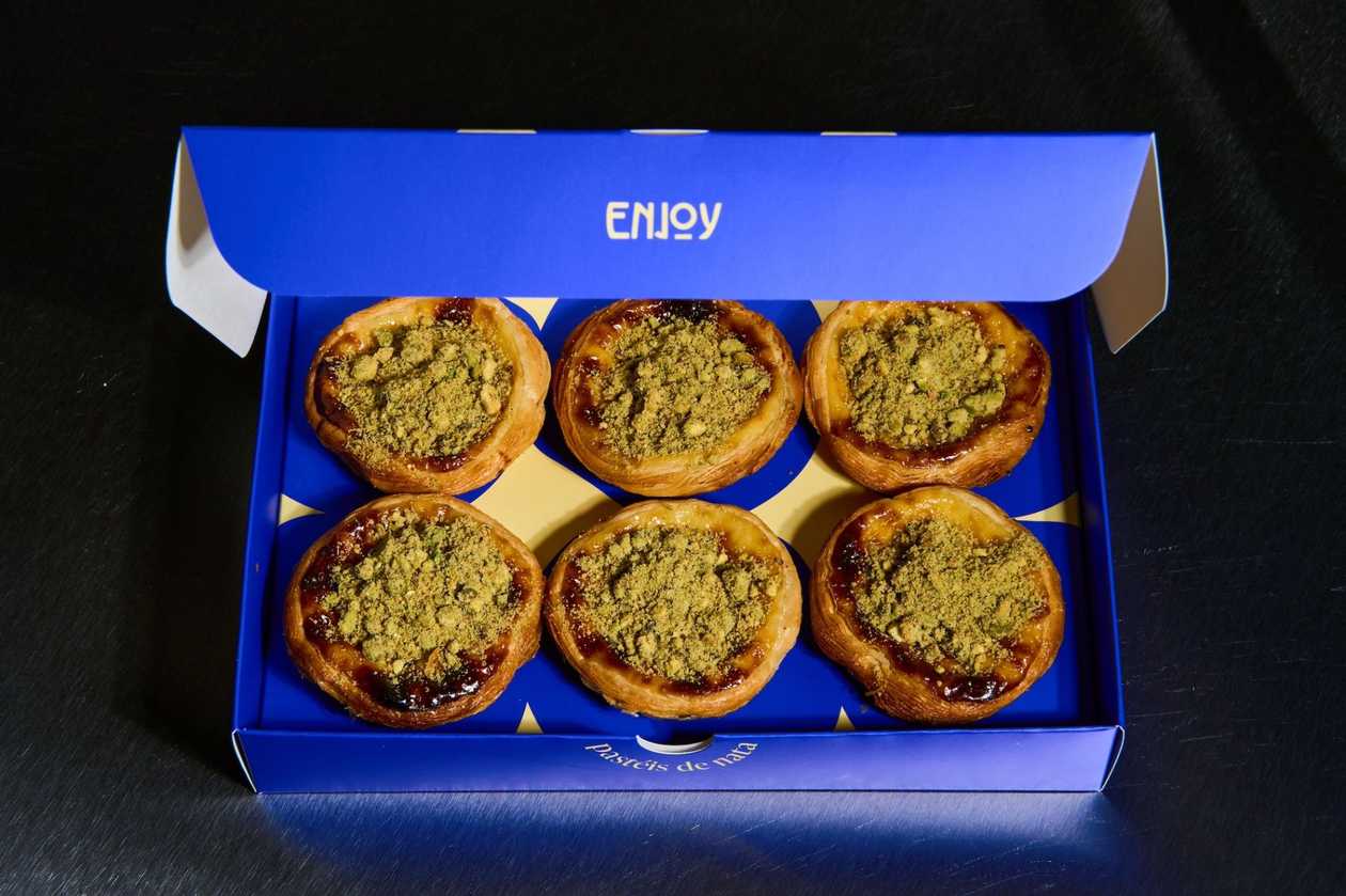 Pistachio Pastéis de Nata, pack of 6