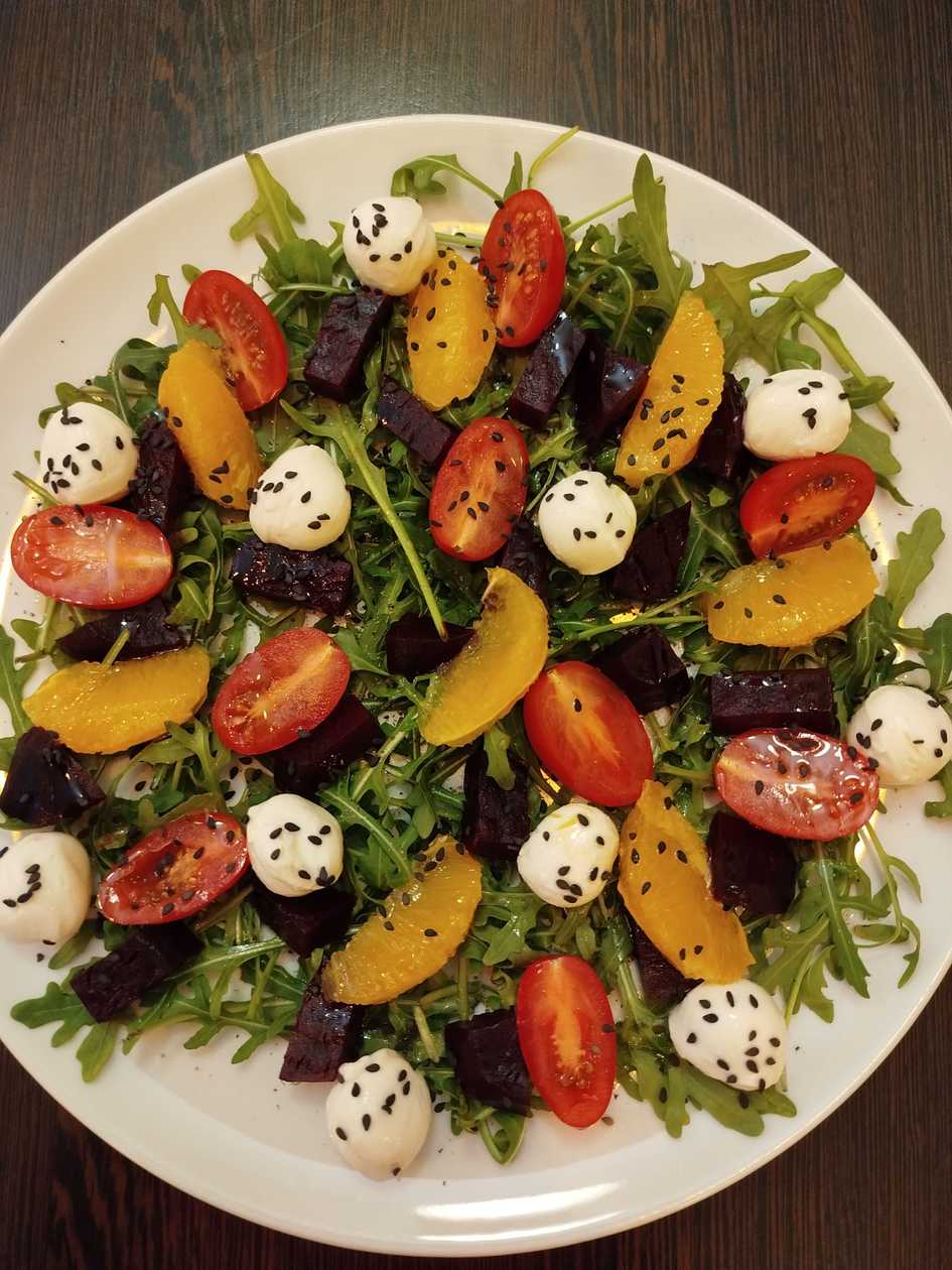 Beetroot and Mozzarella Salad