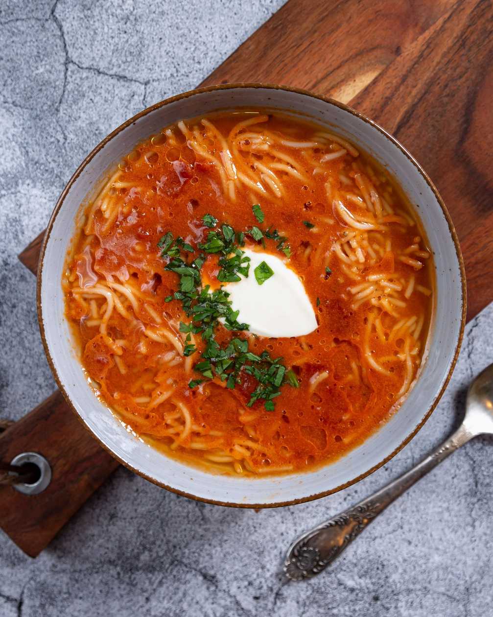 Tomato soup with noodles