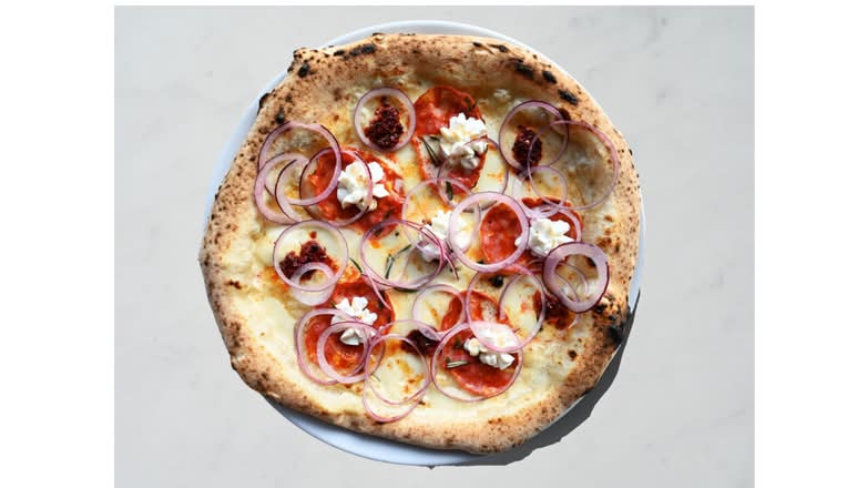Pizza Bianca Piccante