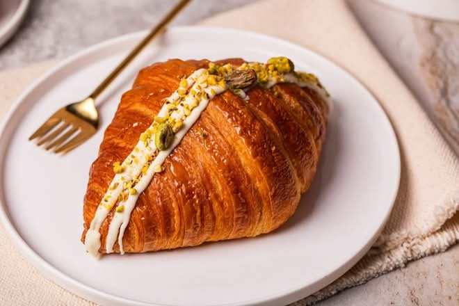 Croissant Pistacjowy