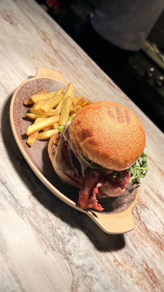 Burger a'la ĆMA