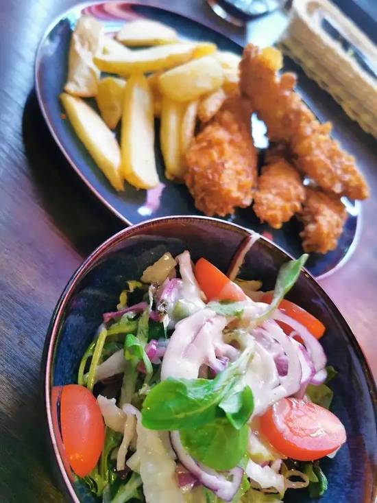 CHICKEN STRIPS