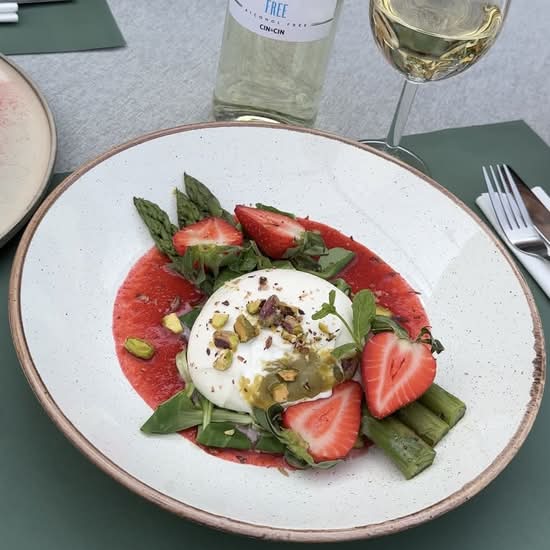 Burrata pistachio