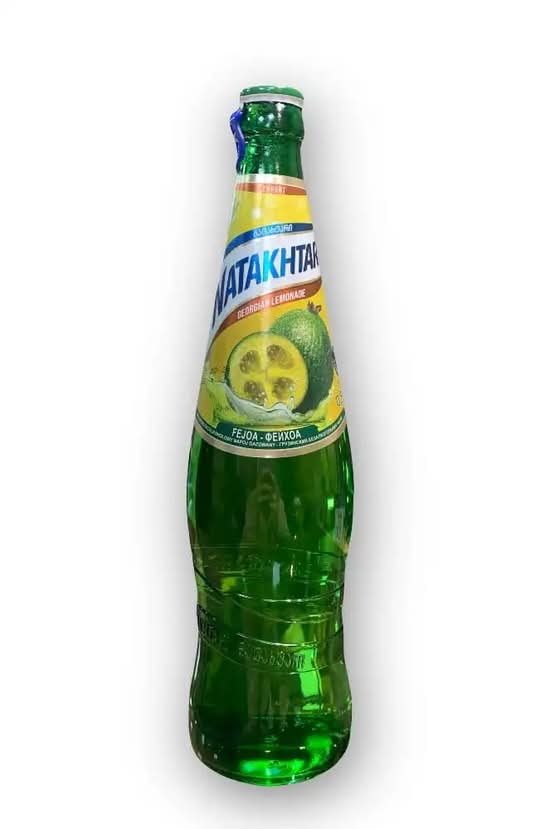 Lemoniada gruzińska fejoa