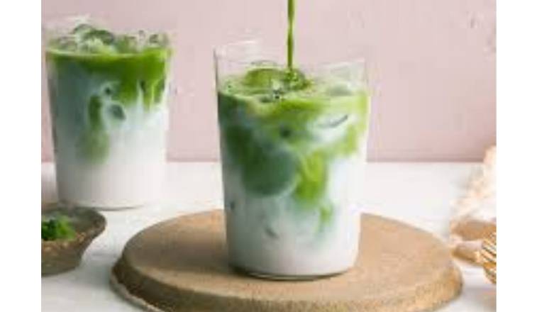 Iced Matcha Latte