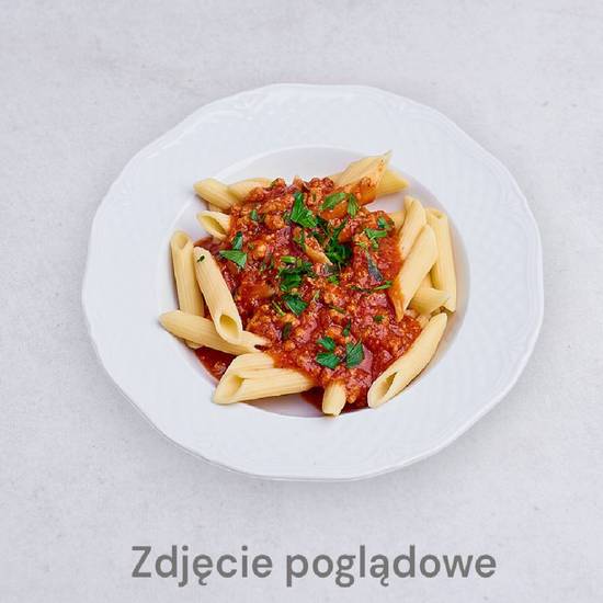 MAKARON Z SOSEM POMIDOROWYM