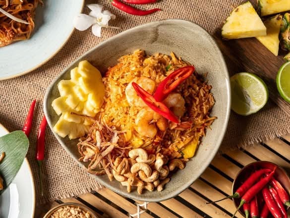 Khao Phad Pik Pao 🌶️