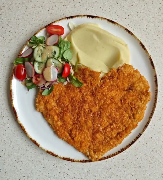 KOTLET SCHABOWY