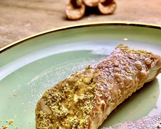 Sycylijskie cannoli z pistacjami