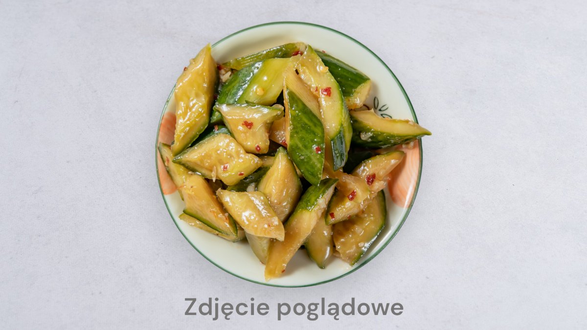 Ogórek z czosnkiem
