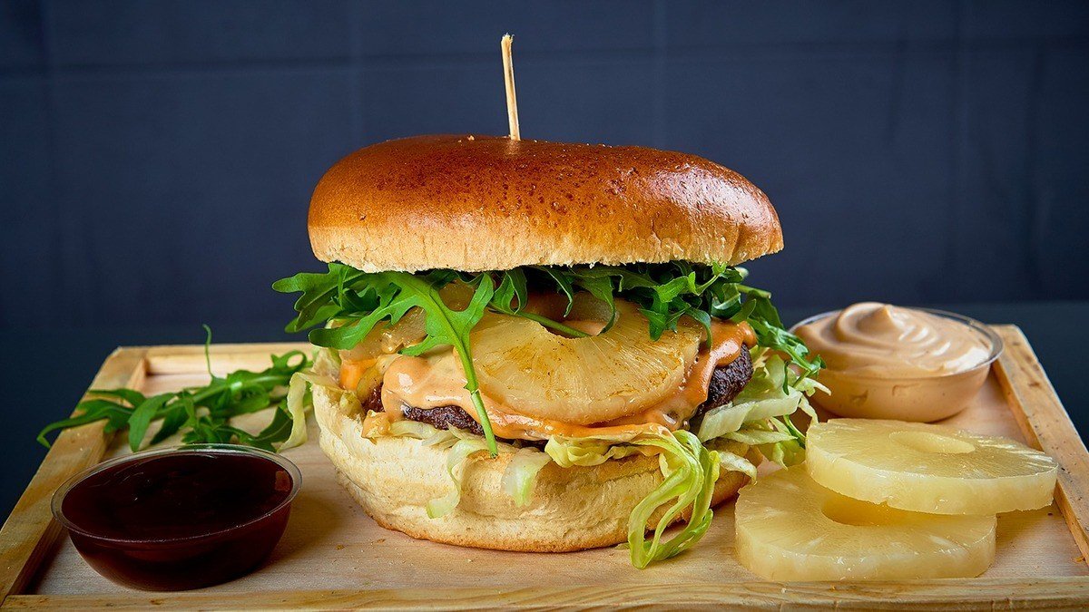 Burger Aloha