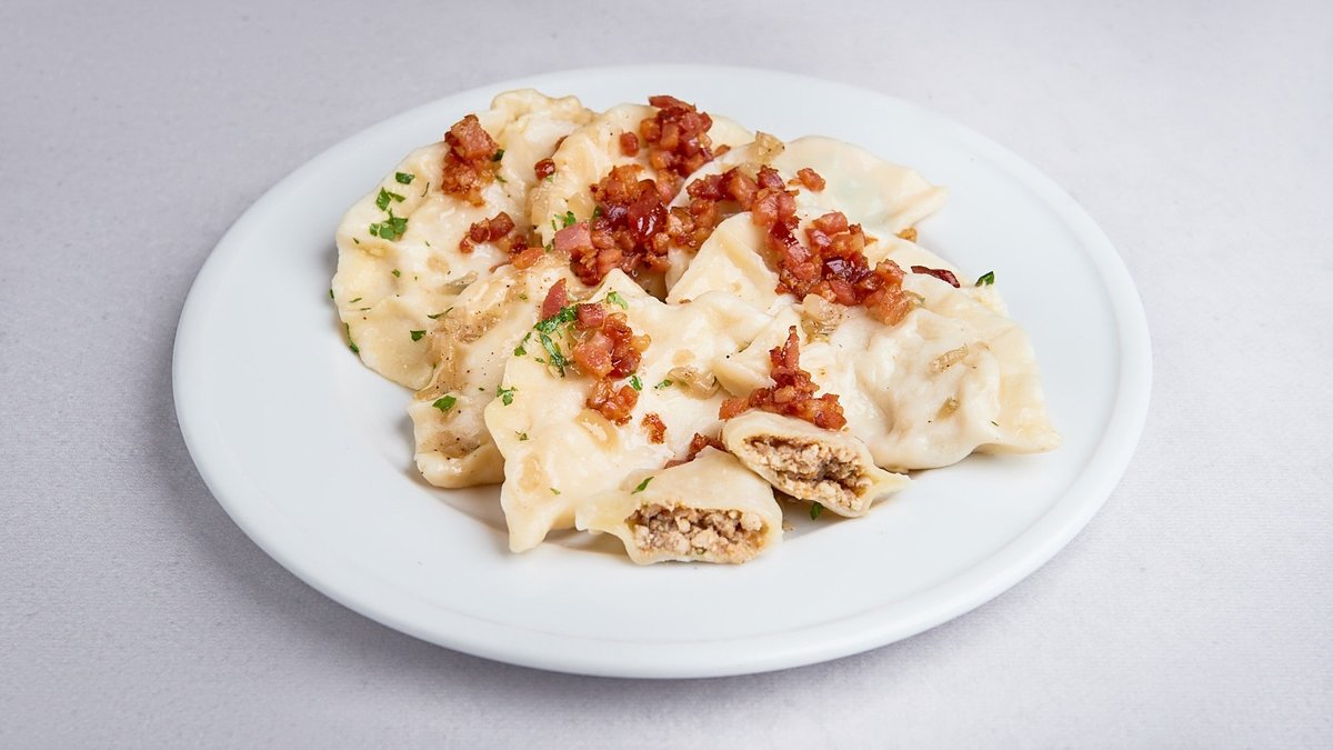 Pierogi z mięsem i okrasą