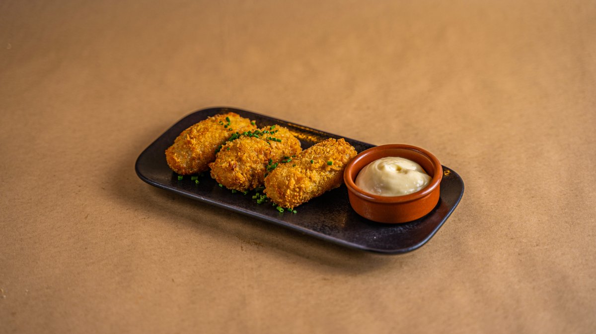Croquetas con Jamon Serrano