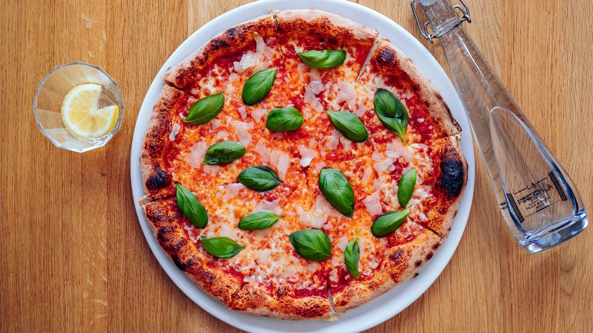Pizza Margherita