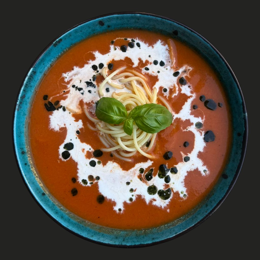 Zupa pomidorowa ze spaghetti i koperkiem