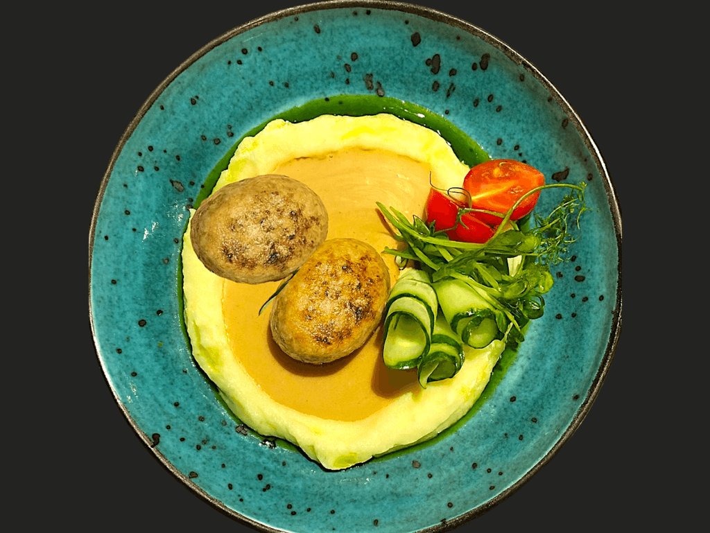 Purée z domowymi kotlecikami i sosem demi-glace